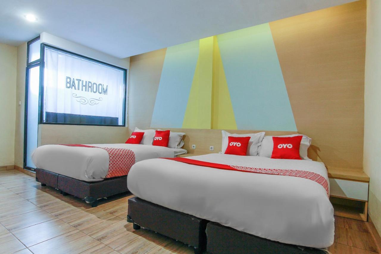 Capital O 3476 Millenium Inn Medan Eksteriør billede